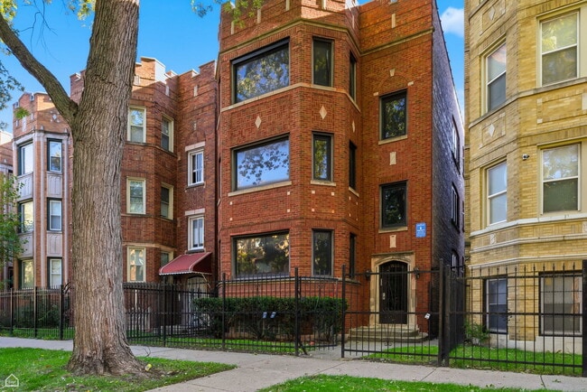 Photo - 7653 S Kingston Ave