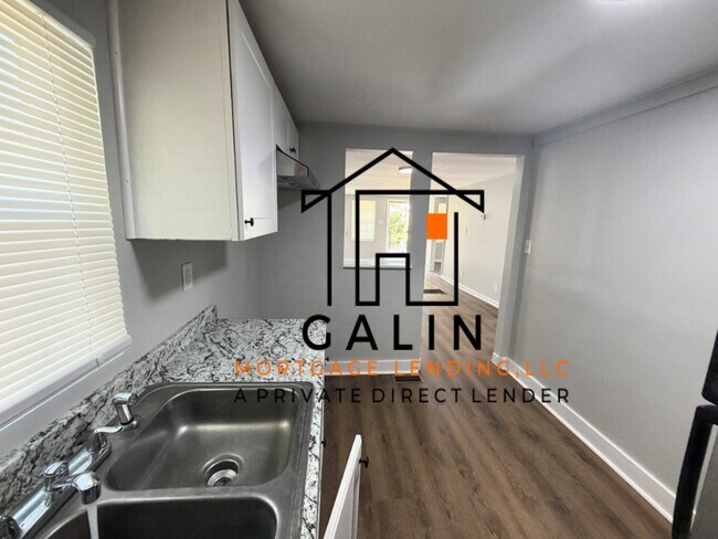 Photo - 4401 Meding St