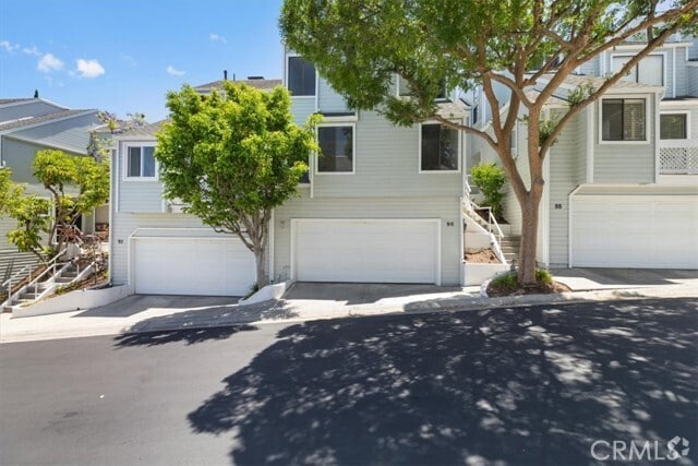 Building Photo - 1150 W Capitol Dr Rental