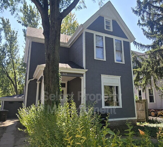 Photo - 223 W Woodland Ave Unit #1