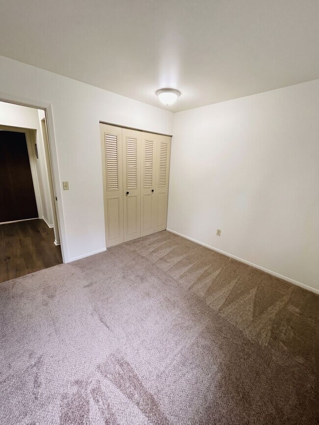 Sugar Creek Apartments