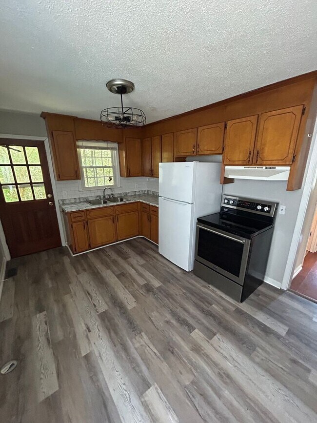 102 Bruce St Unidad 102B Bruce St Rental Greenville, SC