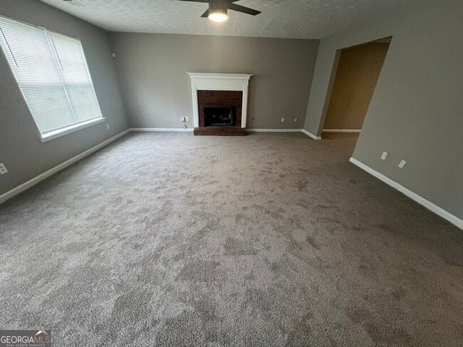 Photo - 70 Princeton Way