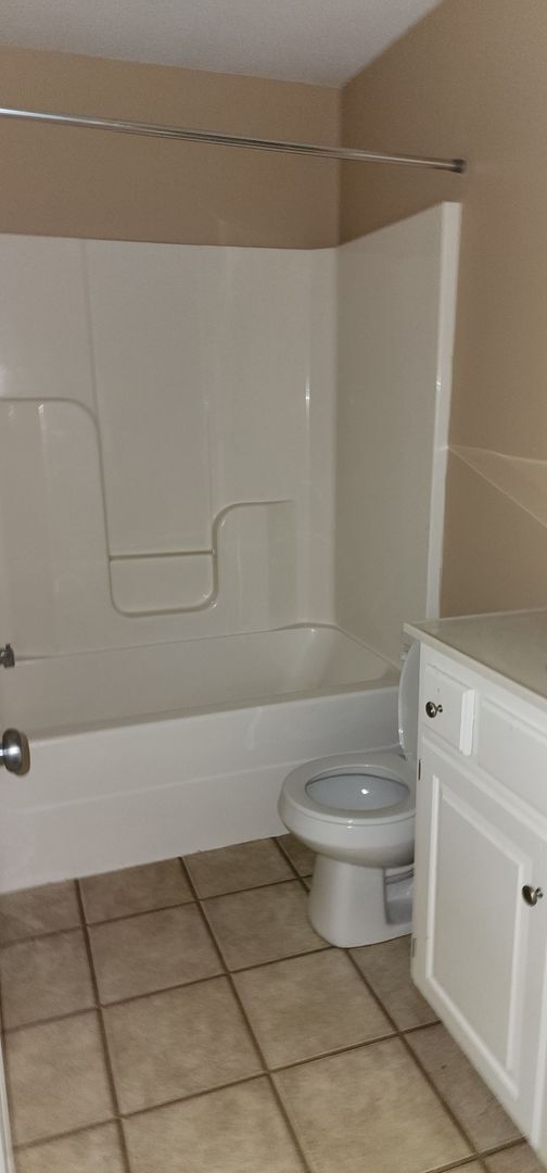 Photo - Wonderful 3 bed 2.5 Bath in Waldo! Availab...