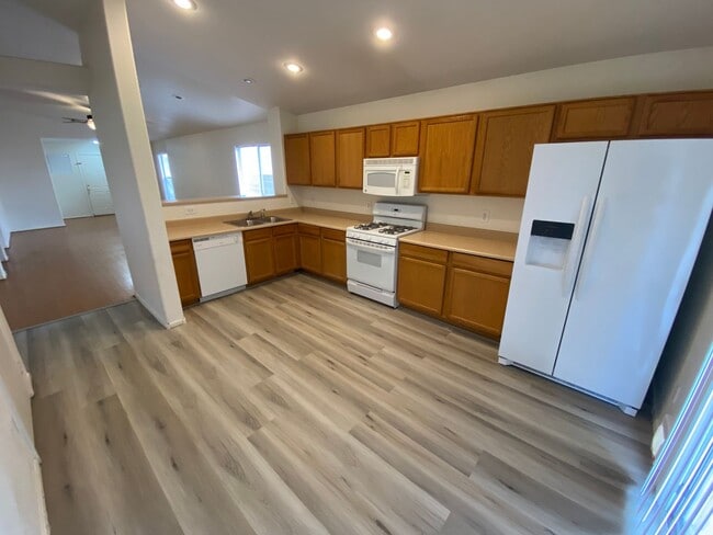 Photo - 3 bed/2 bath home located in Summerlin