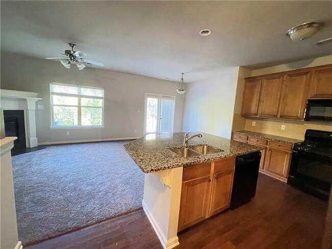 Photo - 2575 Maple Leaf Terrace