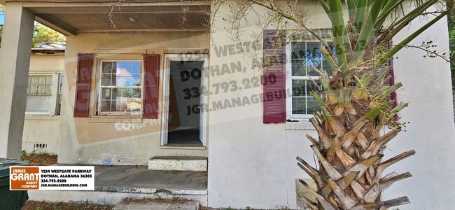 Photo - 203 Moates St