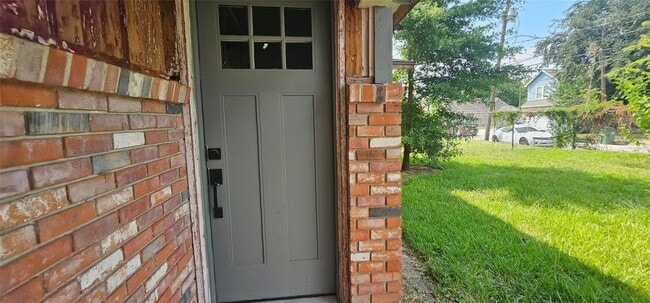 Photo - 3610 Dennis St