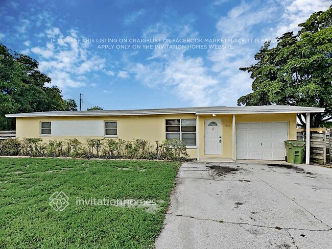 Building Photo - 364 Henthorne Dr Rental