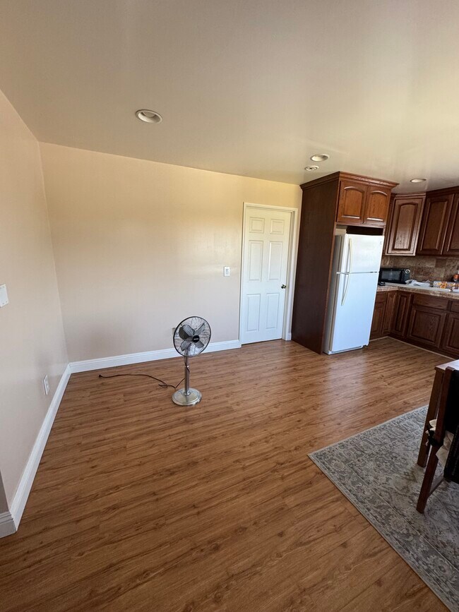 Photo - 1315 Pennsylvania Ave Unit Back Apartment