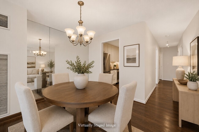 Photo - 70 W Huron St
