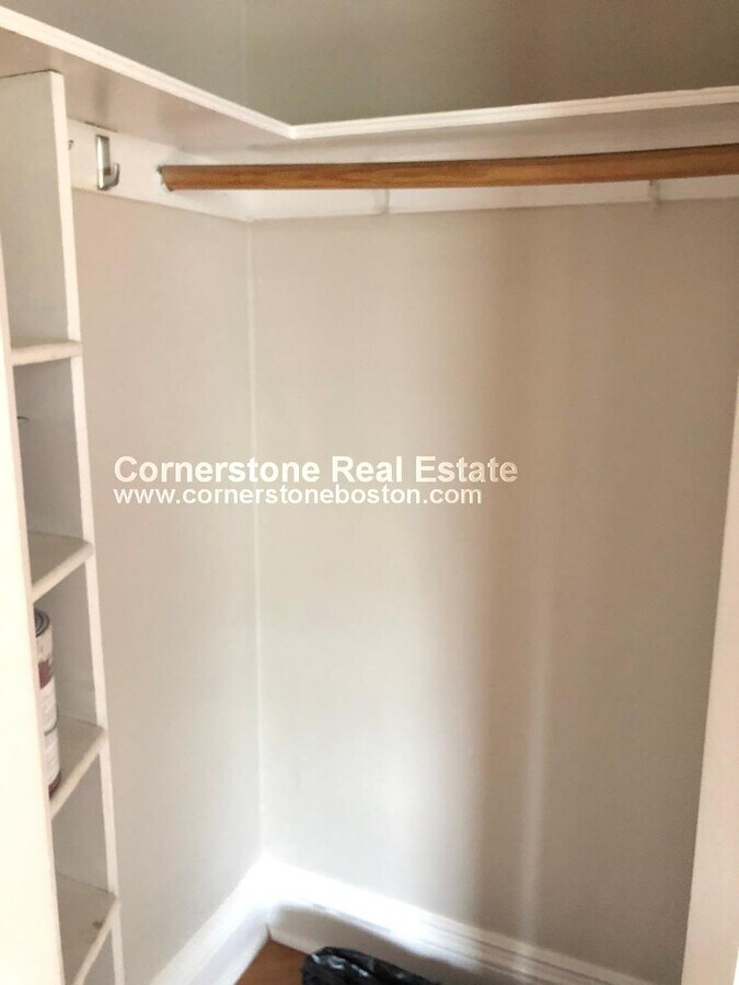 Photo - 52 Charlesgate E Unit 1