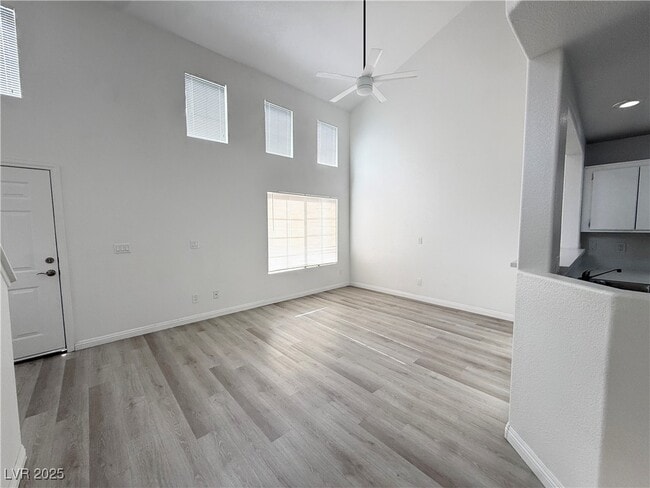 Photo - 61 Belle Point Ave