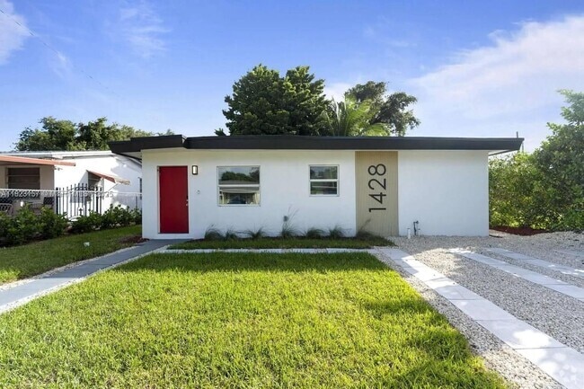 Building Photo - 1428 NE 153rd Terrace Rental