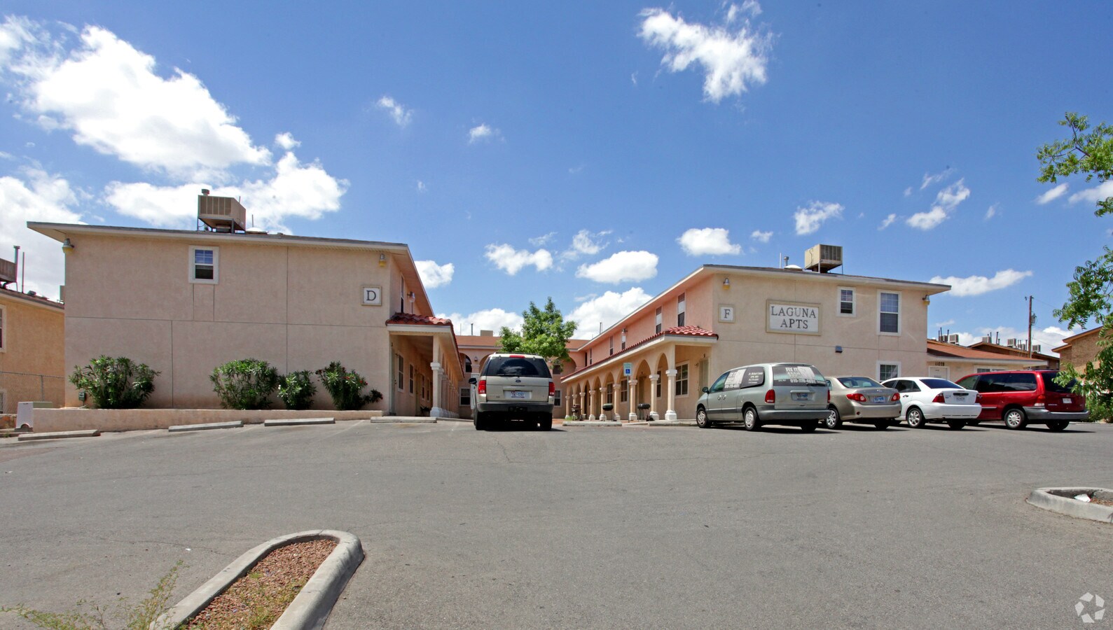 Laguna Apartments - Laguna Apartments