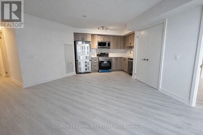 Photo - 1010 Sandy Beach Rd Unité 317