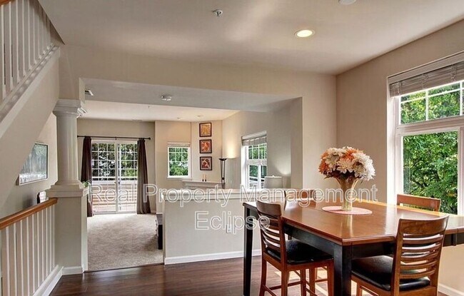 2030 132nd Ave SE Unit 312