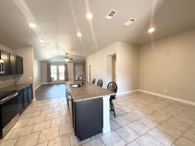 Photo - 6802 Stake Ave