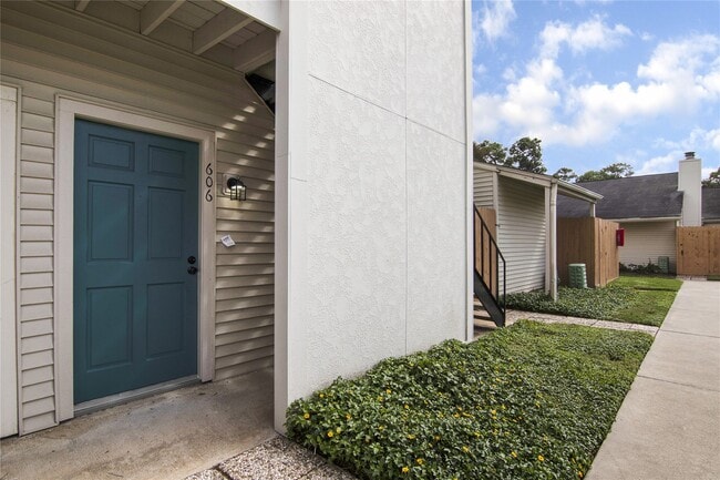 Photo - 6401 Deihl Rd Unit 606