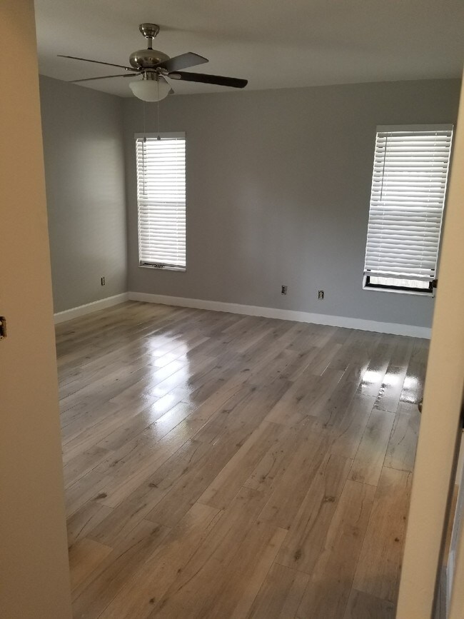 Photo - 19945 Gardenia Dr