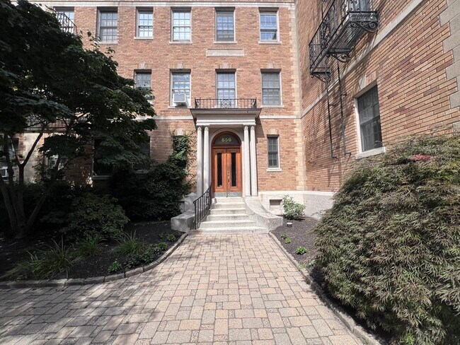 Photo - 857 Massachusetts Ave Unit #2