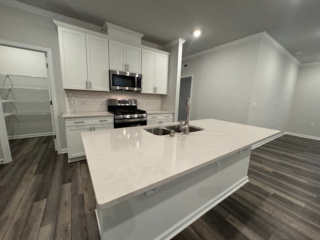 Room in Townhome on Tulip Bloom Ln