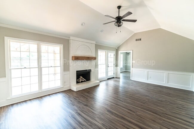 Photo - 779 Dogwood Cove