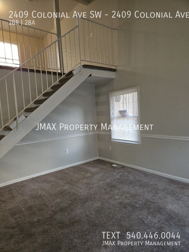 Photo - 2409 Colonial Ave SW Unit 2409 Colonial Ave