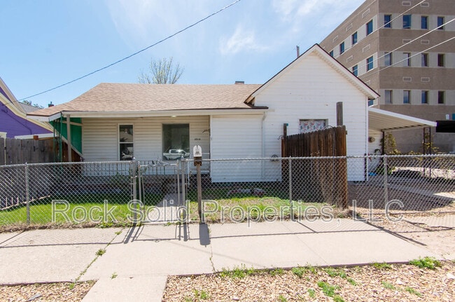 Building Photo - 2510 House Ave
