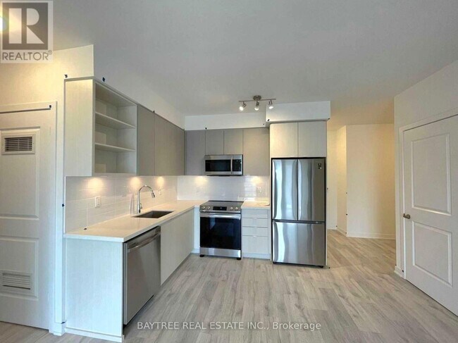 Photo - 4655 Metcalfe Ave Unit 411