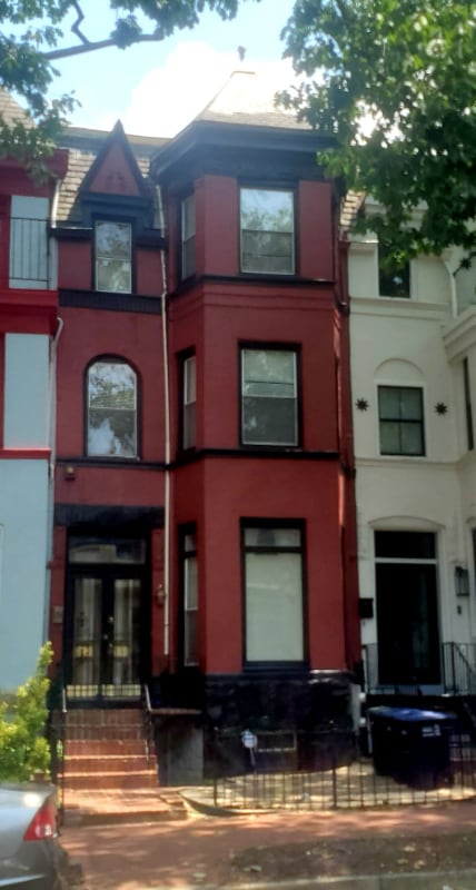 Photo - 633 8th St NE