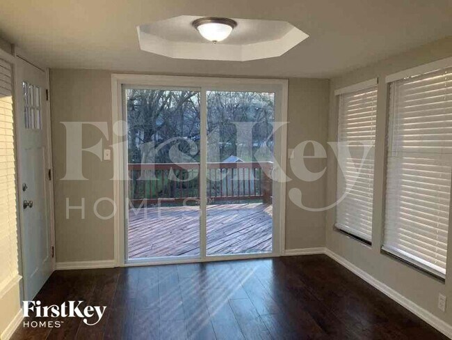 Photo - 2412 Bridger Dr