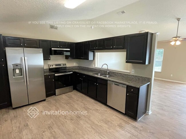 Photo - 114 Grove Hollow Ct