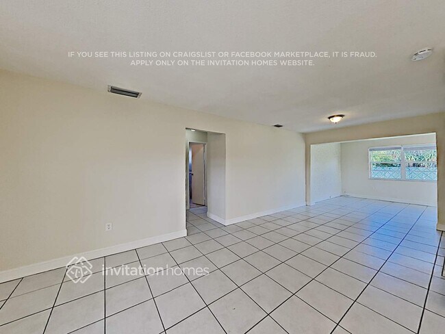 10641 NW 27th Ct