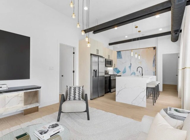 Photo - 77 W Chestnut St Unidad 2a