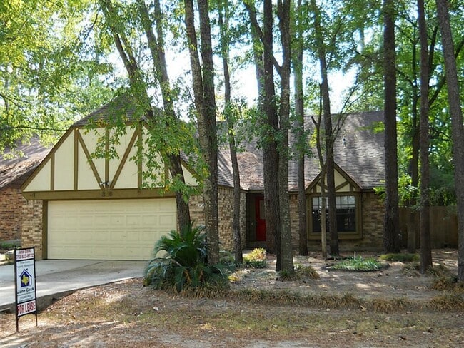 Photo - 216 S Deerfoot Cir