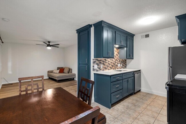 Photo - 1421 S 12th St