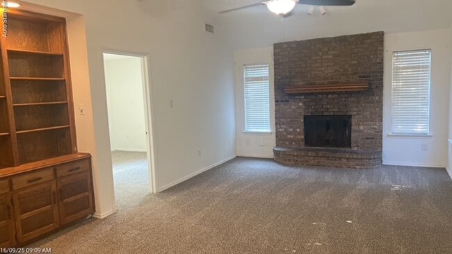 Photo - 1419 Palmnold Cir W