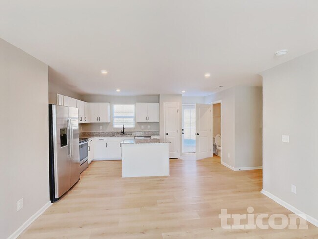 Photo - 4114 S Downs Cir