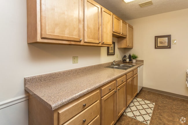 2BR, 1BA - Woodgate North