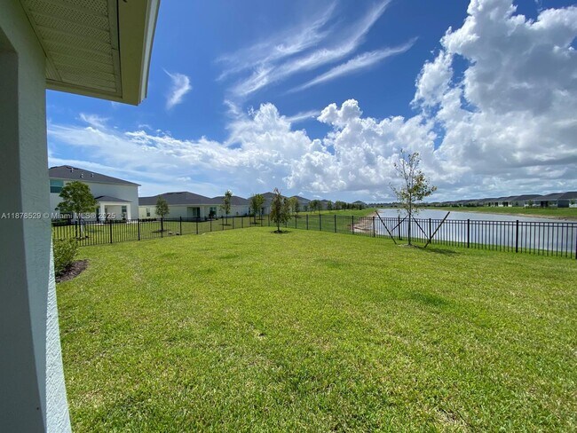 Photo - 11060 Middle Strm Dr