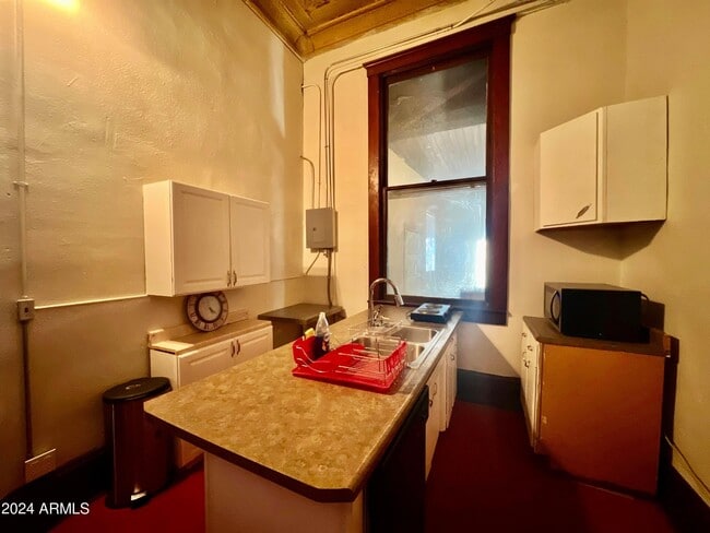 Photo - 610 N Broad St Unit 1