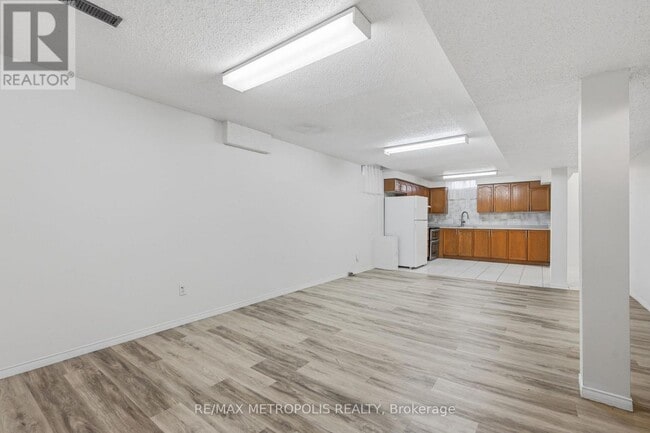 Photo - 584 Strouds Ln