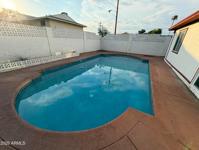 Photo - 3722 S Grandview Ave