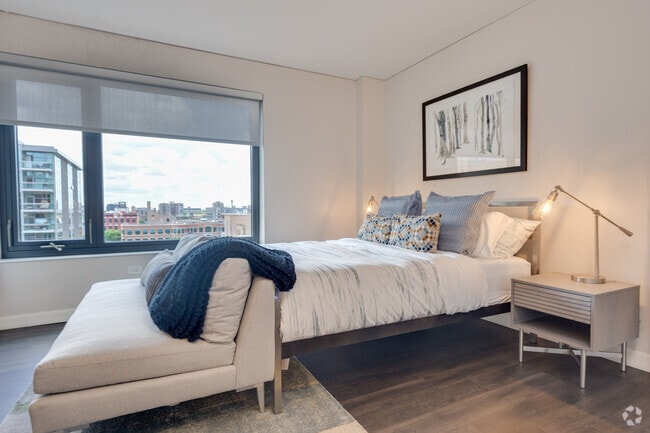 Photo - AMLI West Loop