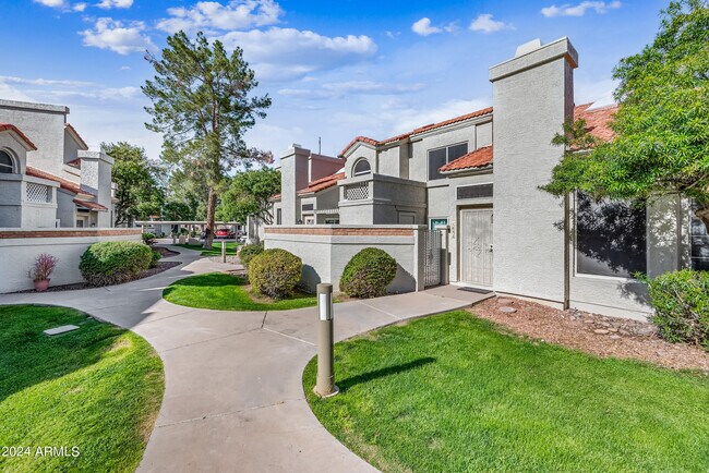 Photo - 1717 E Union Hills Dr Unit 1052
