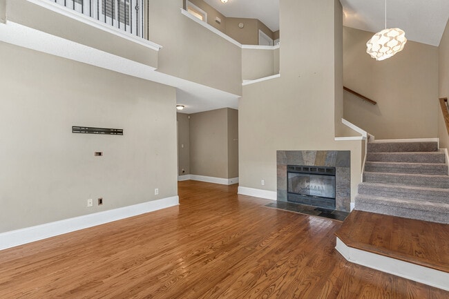 Photo - 123 River Oaks Dr