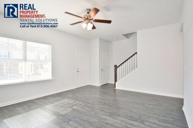 Photo - Amazing 3BR/2.5BA Mboro townhome 1mi from I-24! Triple Blackman Schools!