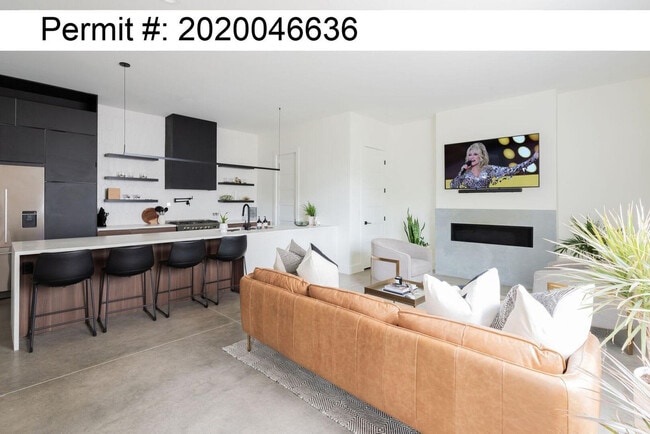 Building Photo - 1108B Wade Ave