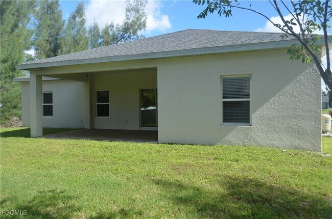 Building Photo - 4228 NW 25th St Rental